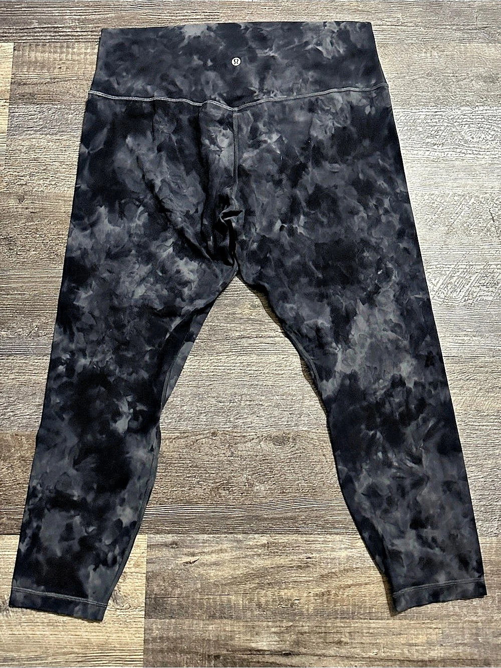 Lululemon Diamond Dye Graphite Grey Align Leggings 25 in Size 16 (Fits 16/18)